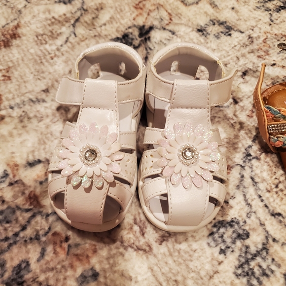 Lot of toddler girls size 5 sandals and sneakers. - Picture 2 of 5